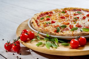 Alimentos contra la alergia pizza-3010062_1920